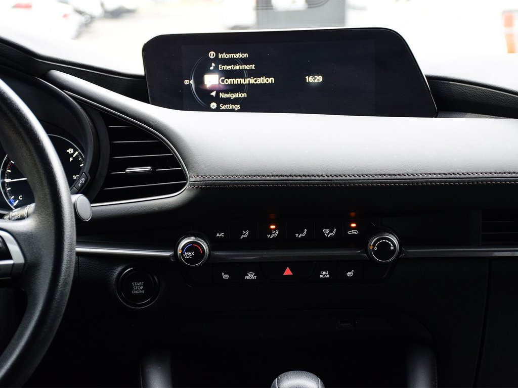 2021 Mazda 3 Sport GX in Mississauga, Ontario - 13 - w1024h768px