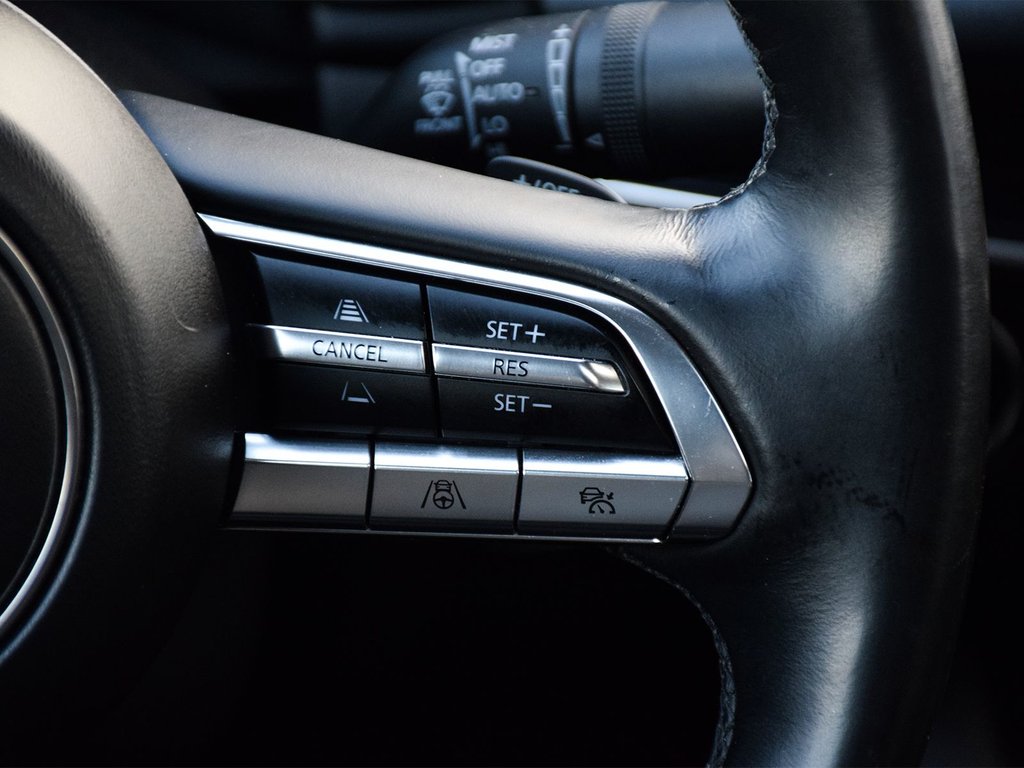 2023 Mazda 3 GT in Mississauga, Ontario - 22 - w1024h768px