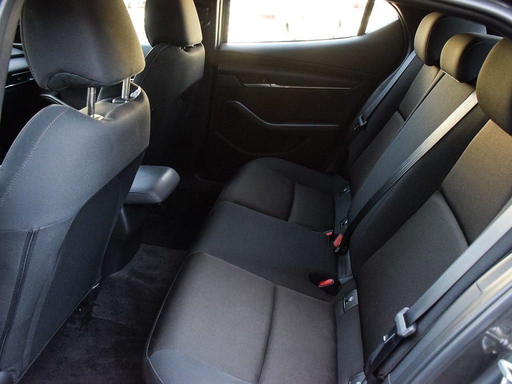 2024 Mazda 3 Sport GX in Mississauga, Ontario - 13 - w1024h768px