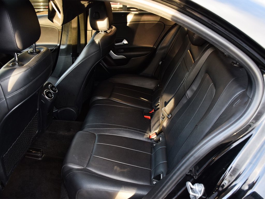 2020 Mercedes-Benz A-Class A 220 in Mississauga, Ontario - 11 - w1024h768px