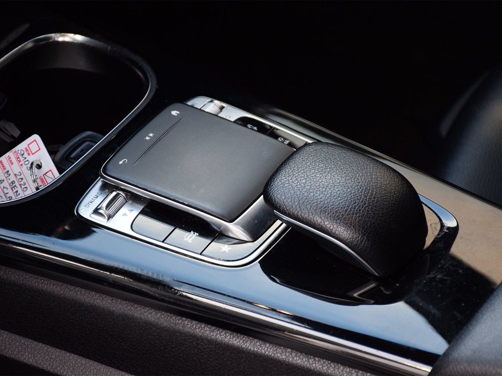 2020 Mercedes-Benz A-Class A 220 in Mississauga, Ontario - 8 - w1024h768px