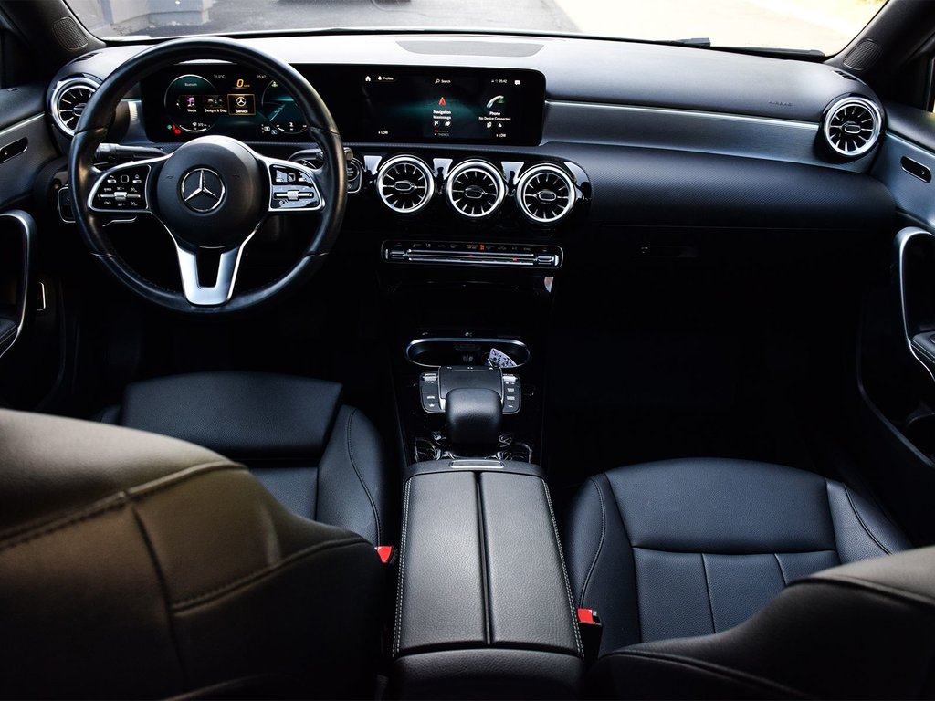 2022 Mercedes-Benz A-Class A 220 in Mississauga, Ontario - 13 - w1024h768px