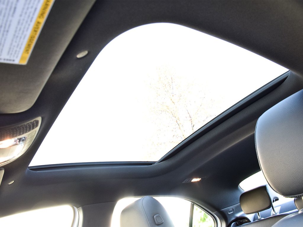 2022 Mercedes-Benz A-Class A 220 in Mississauga, Ontario - 11 - w1024h768px