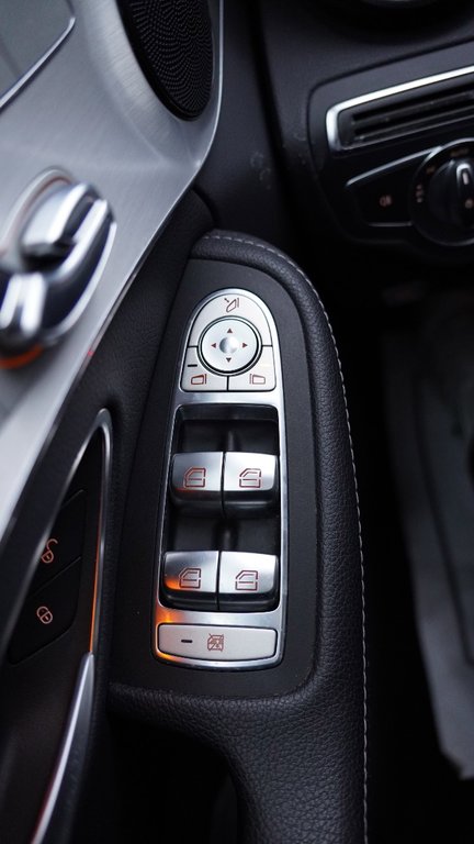 2020 Mercedes-Benz C-Class C 300 in Mississauga, Ontario - 17 - w1024h768px