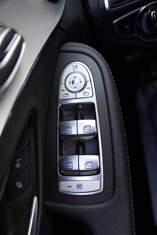 2021 Mercedes-Benz C-Class C 300 in Mississauga, Ontario - 25 - w1024h768px