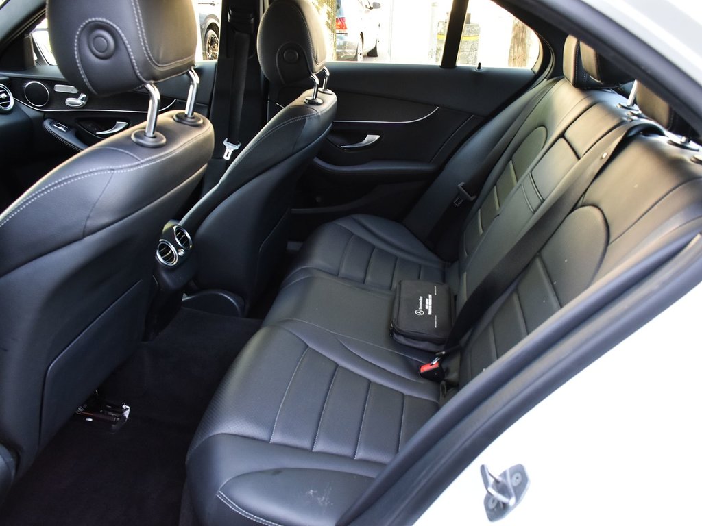 2021 Mercedes-Benz C-Class C 300 4MATIC SEDAN in Mississauga, Ontario - 11 - w1024h768px