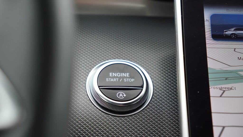 2023 Mercedes-Benz C-Class C300 4MATIC SEDAN in Mississauga, Ontario - 16 - w1024h768px