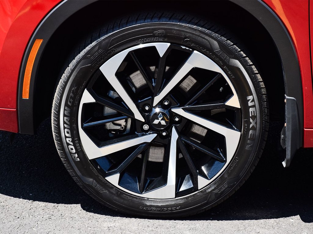 2023 Mitsubishi Outlander GT in Mississauga, Ontario - 6 - w1024h768px