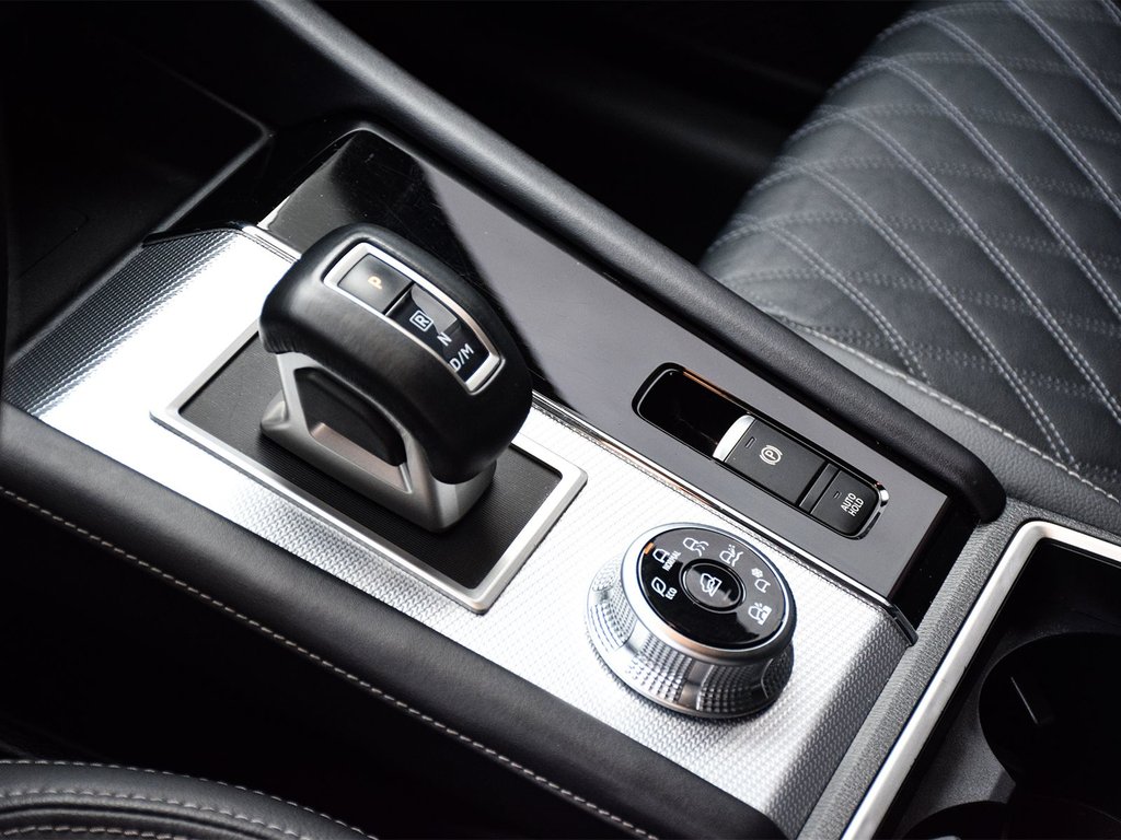 2023 Mitsubishi Outlander GT in Mississauga, Ontario - 8 - w1024h768px