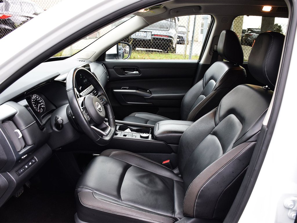 2023 Nissan Pathfinder SL in Mississauga, Ontario - 7 - w1024h768px
