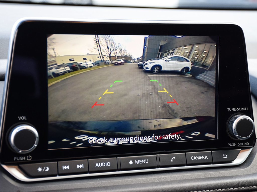 2024 Nissan Rogue SV Moonroof in Mississauga, Ontario - 22 - w1024h768px