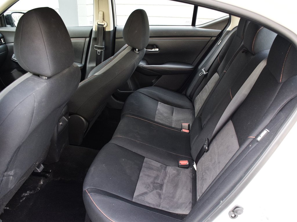 2021 Nissan Sentra SR in Mississauga, Ontario - 12 - w1024h768px