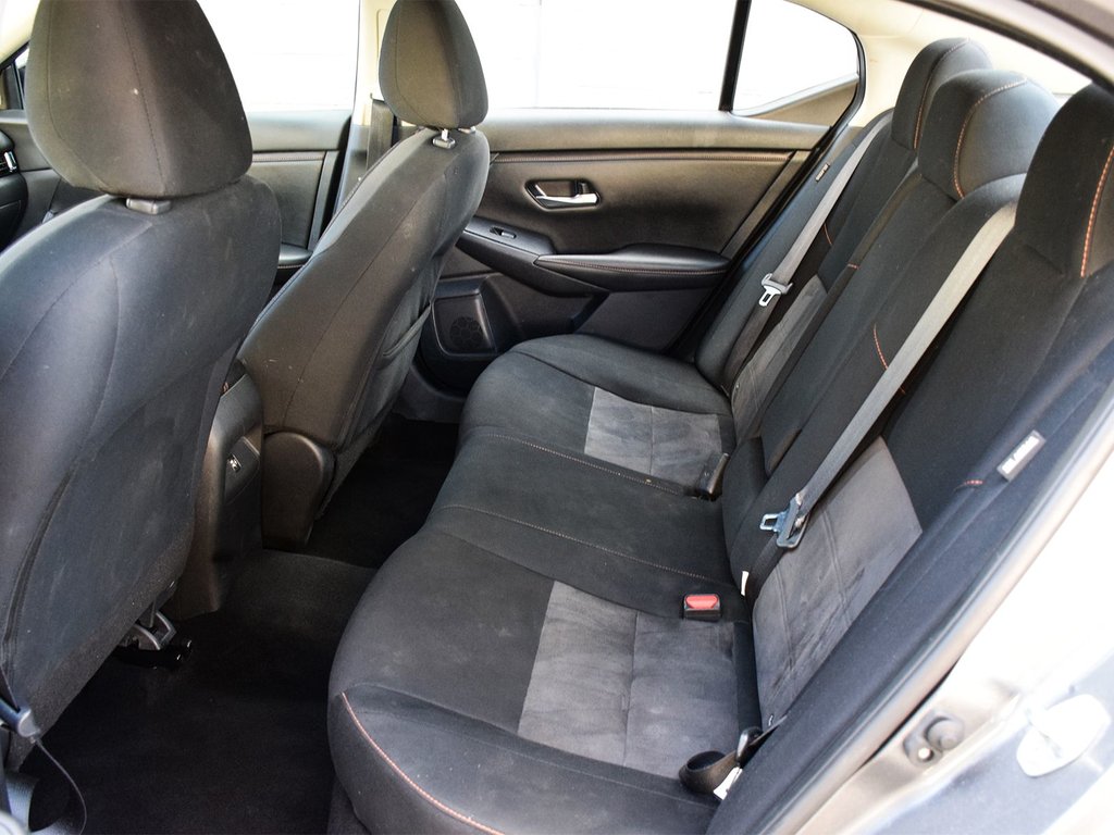 2022 Nissan Sentra SR in Mississauga, Ontario - 12 - w1024h768px