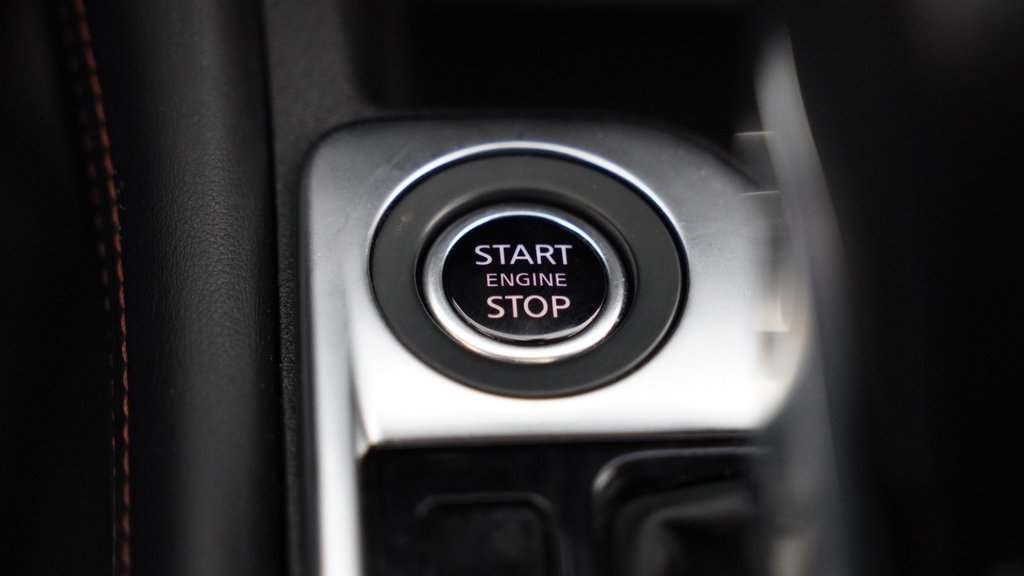 2023 Nissan Sentra SR in Mississauga, Ontario - 16 - w1024h768px