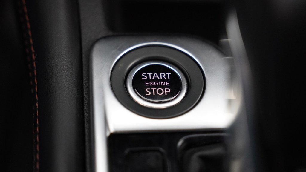 2023 Nissan Sentra SR in Mississauga, Ontario - 17 - w1024h768px