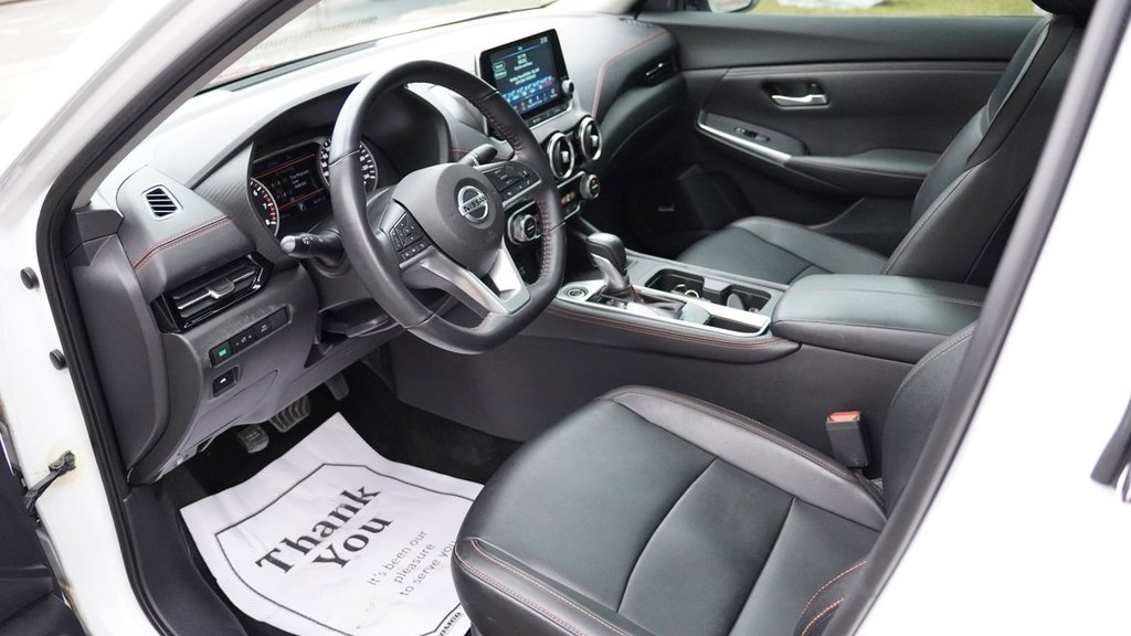 2023 Nissan Sentra SR in Mississauga, Ontario - 12 - w1024h768px