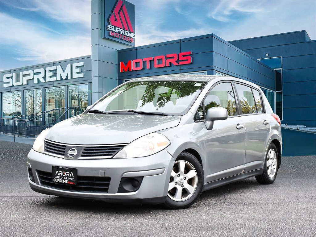 2007 Nissan Versa 1.8 SL in Mississauga, Ontario - 1 - w1024h768px
