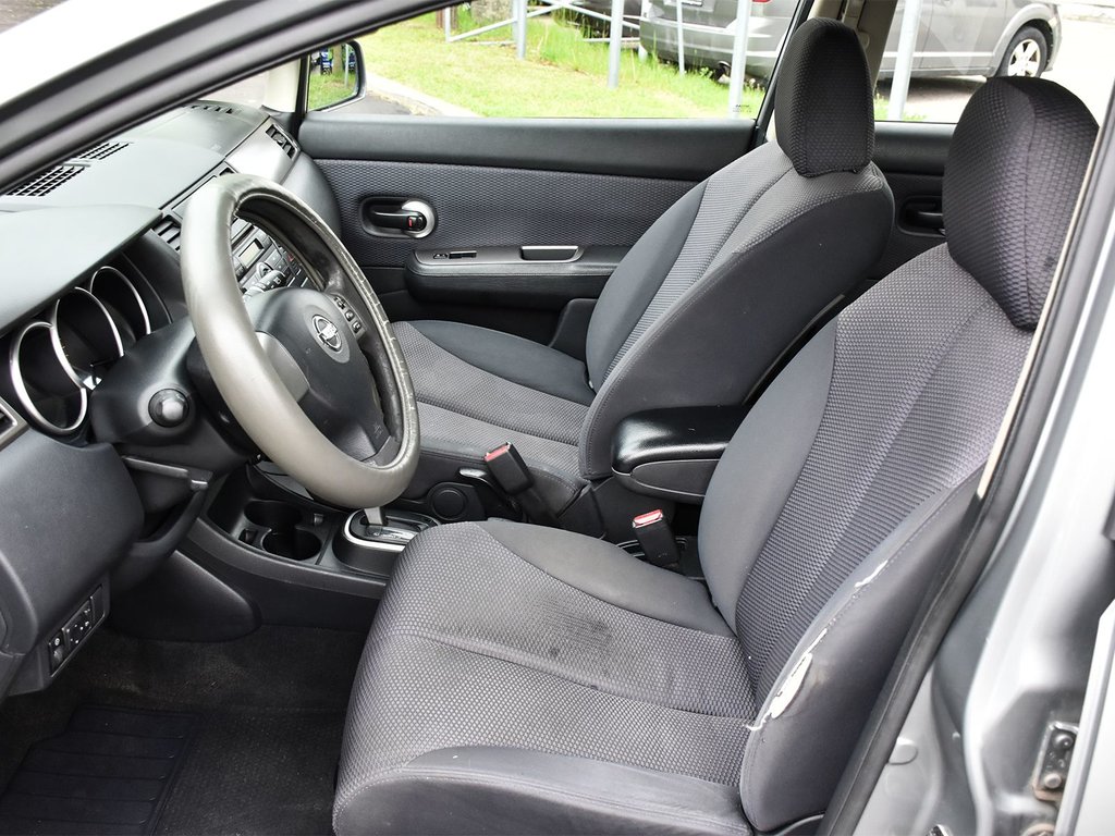 2007 Nissan Versa 1.8 SL in Mississauga, Ontario - 7 - w1024h768px