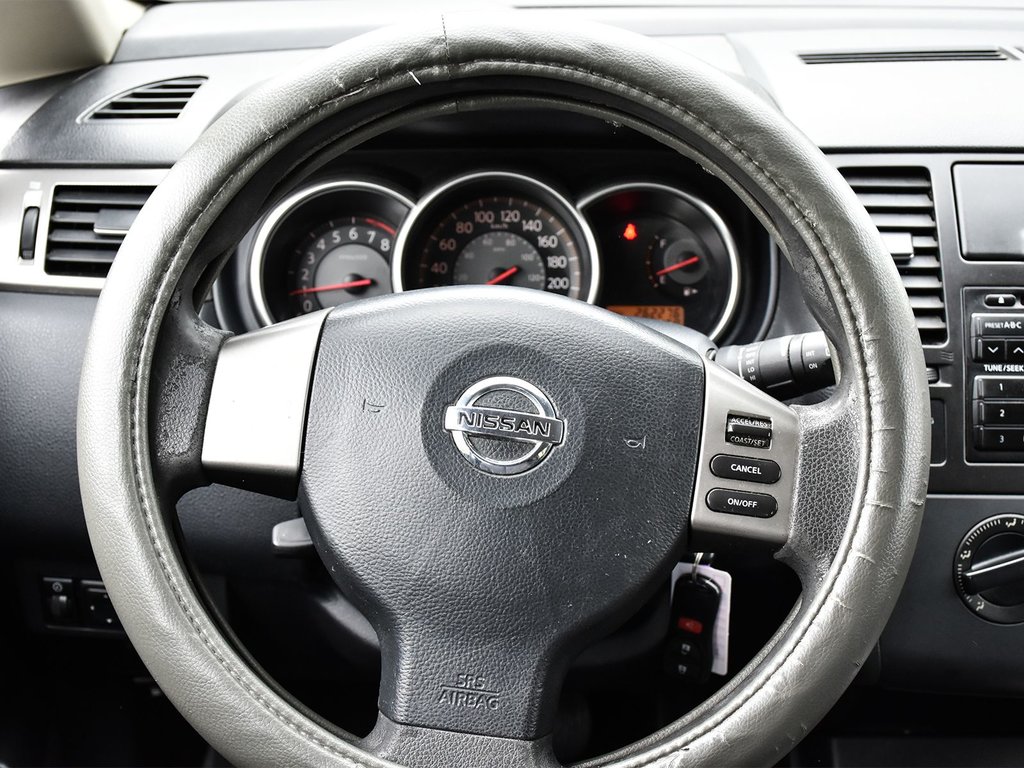 2007 Nissan Versa 1.8 SL in Mississauga, Ontario - 16 - w1024h768px