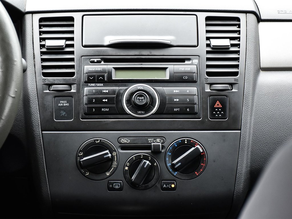 2007 Nissan Versa 1.8 SL in Mississauga, Ontario - 14 - w1024h768px