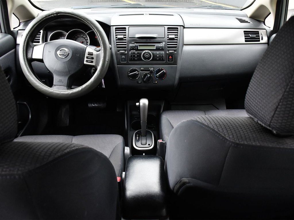 2007 Nissan Versa 1.8 SL in Mississauga, Ontario - 12 - w1024h768px