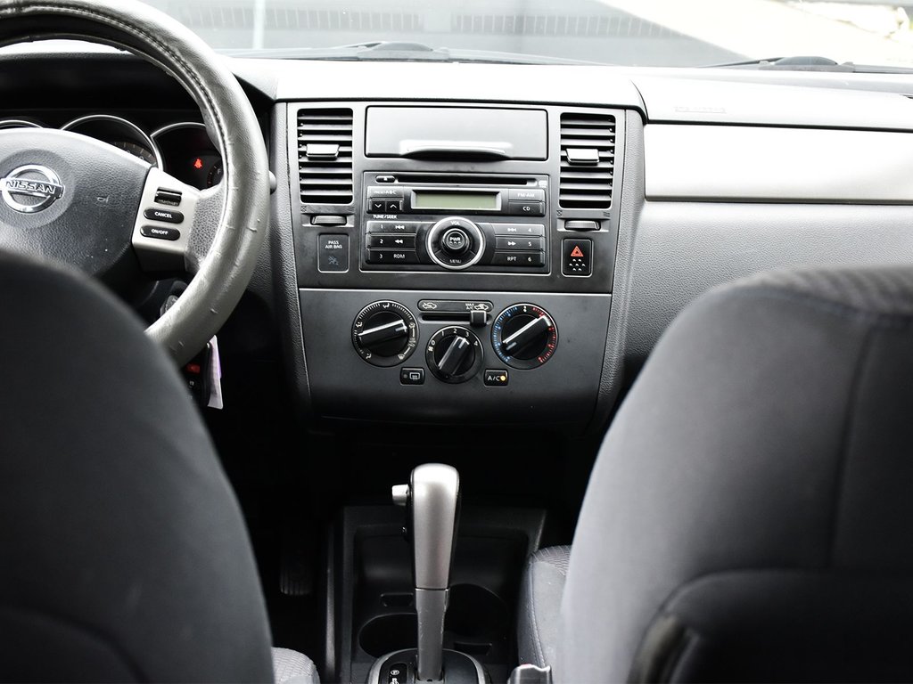 2007 Nissan Versa 1.8 SL in Mississauga, Ontario - 13 - w1024h768px