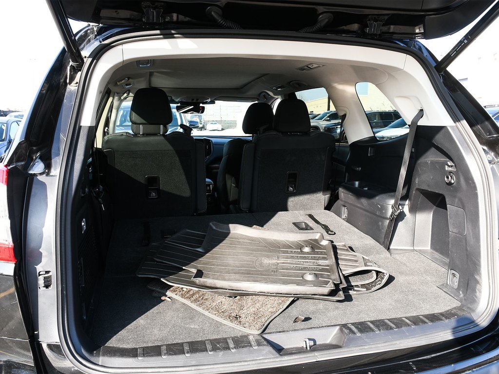 2023 Subaru Ascent Onyx in Mississauga, Ontario - 8 - w1024h768px