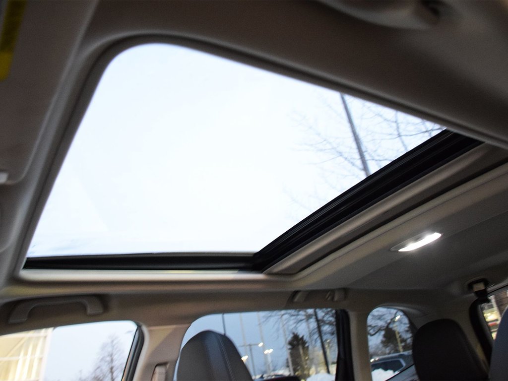 2024 Subaru Forester Limited in Mississauga, Ontario - 9 - w1024h768px