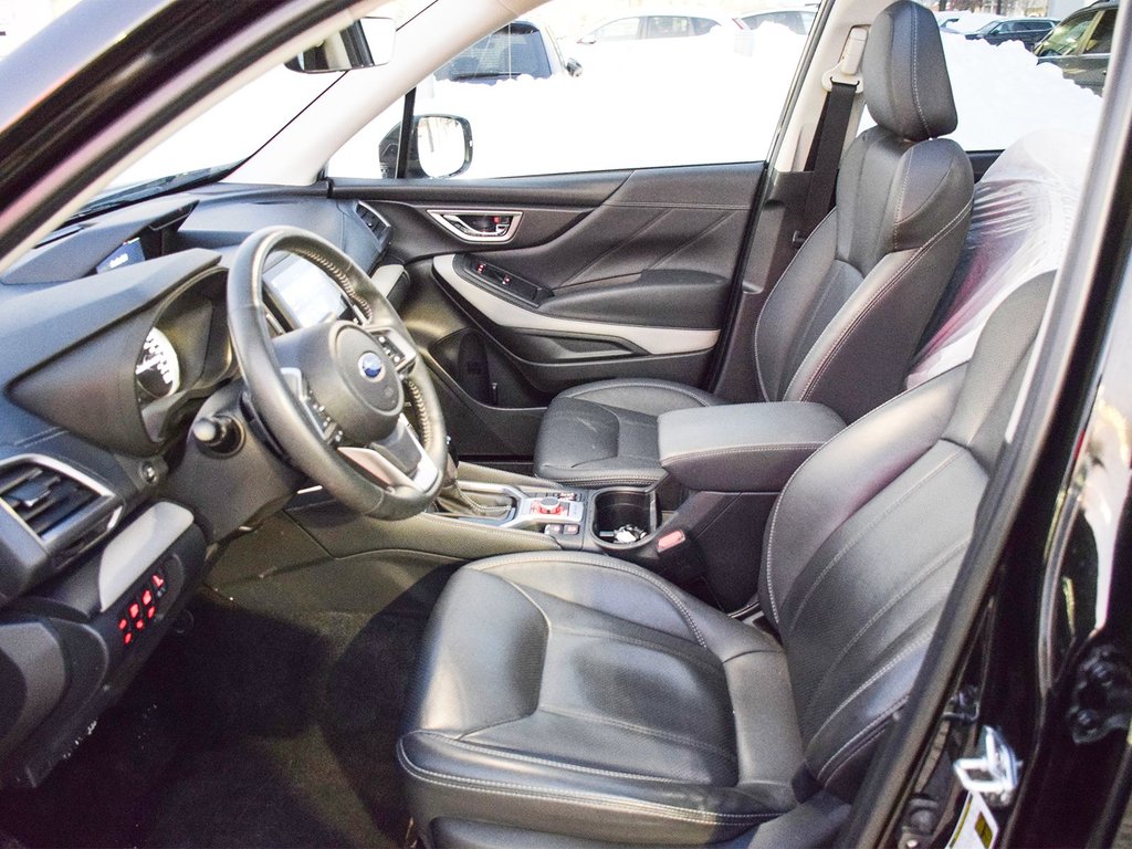 2024 Subaru Forester Limited in Mississauga, Ontario - 7 - w1024h768px