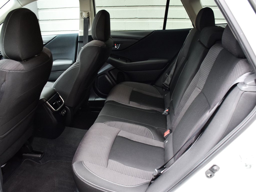 2022 Subaru Outback Touring in Mississauga, Ontario - 11 - w1024h768px