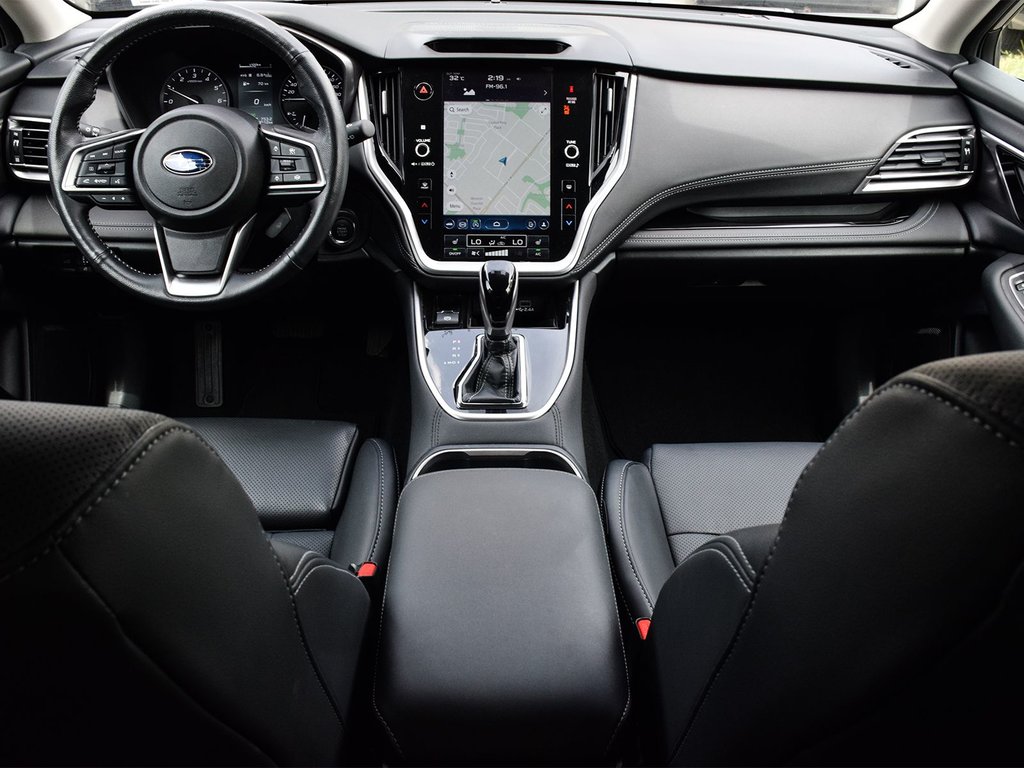 2023 Subaru Outback Limited XT in Mississauga, Ontario - 12 - w1024h768px