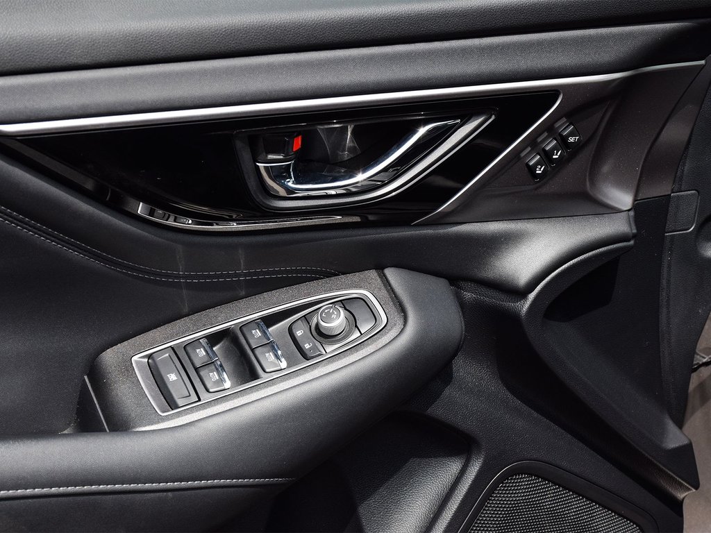2023 Subaru Outback Limited XT in Mississauga, Ontario - 9 - w1024h768px