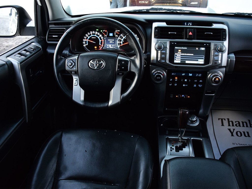 2018 Toyota 4Runner Limited in Mississauga, Ontario - 15 - w1024h768px