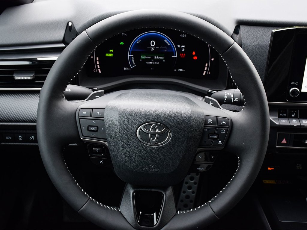 2025 Toyota Camry Hybrid SE FWD in Mississauga, Ontario - 16 - w1024h768px