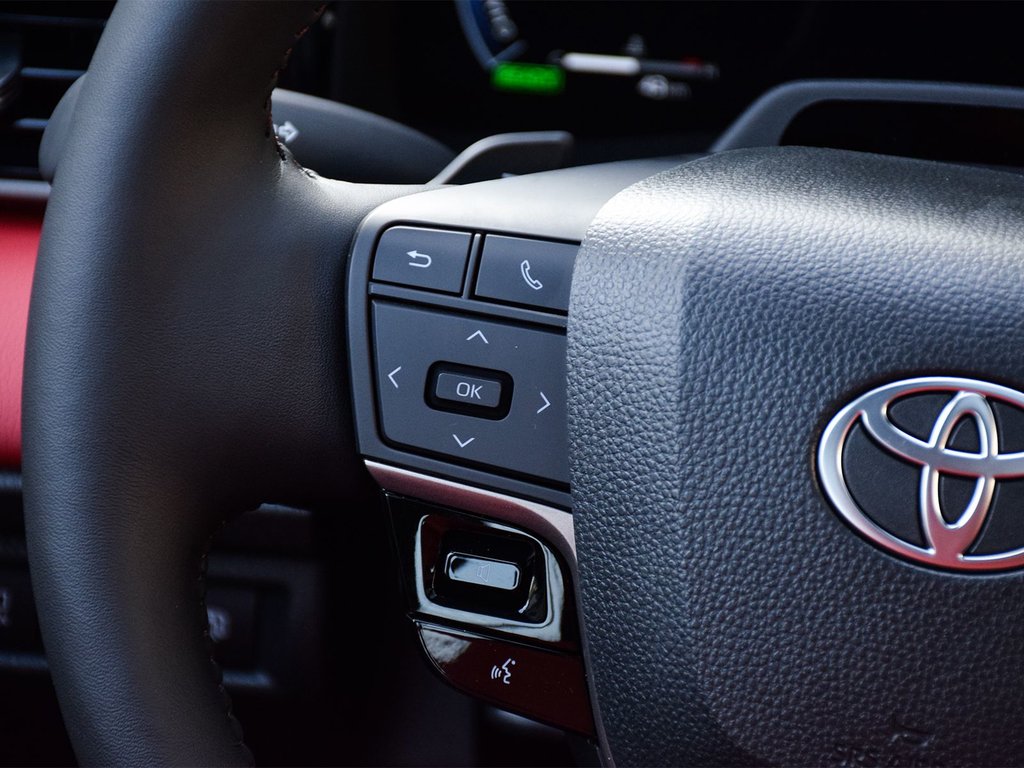 2025 Toyota Camry Hybrid XSE AWD in Mississauga, Ontario - 19 - w1024h768px