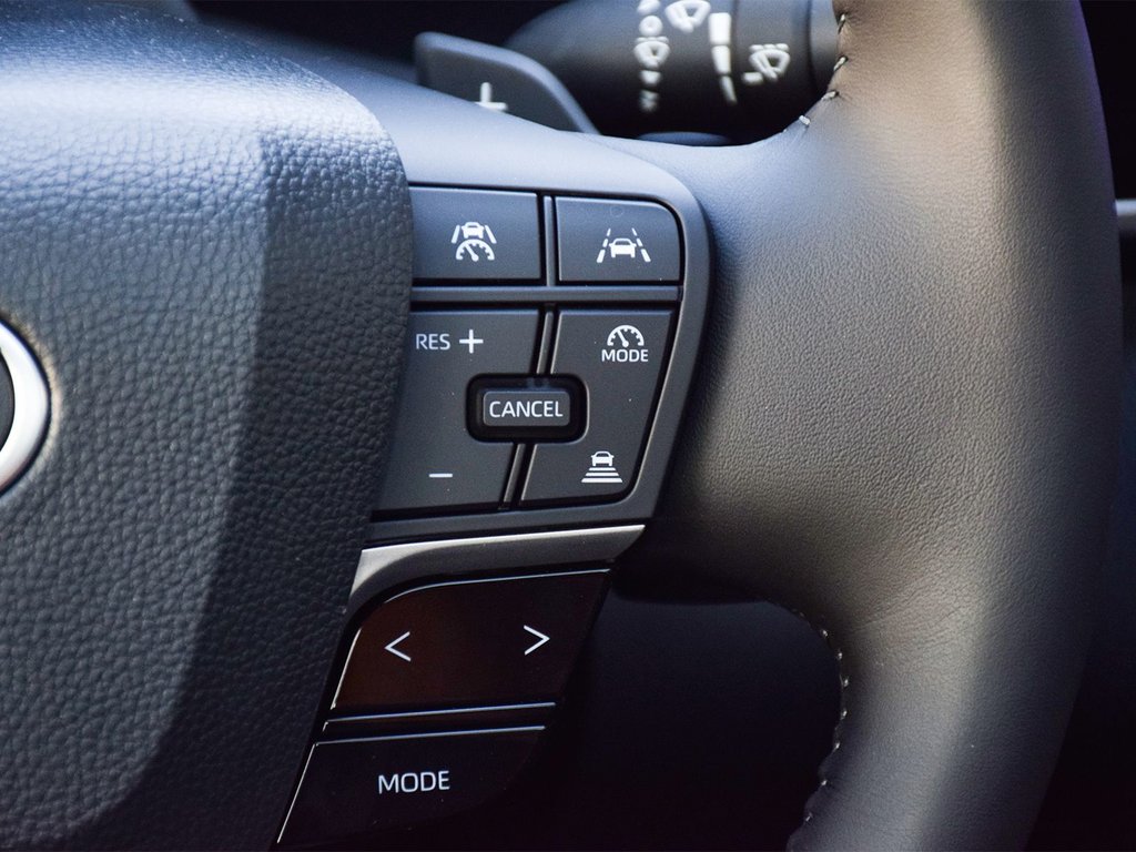 2025 Toyota Camry Hybrid XSE AWD in Mississauga, Ontario - 20 - w1024h768px