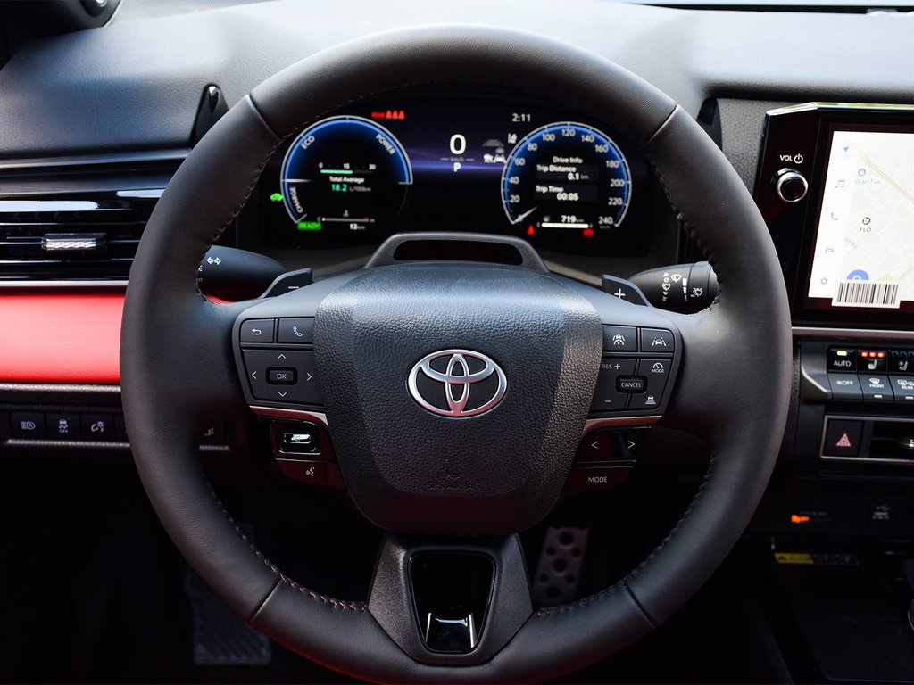 2025 Toyota Camry Hybrid XSE AWD in Mississauga, Ontario - 18 - w1024h768px