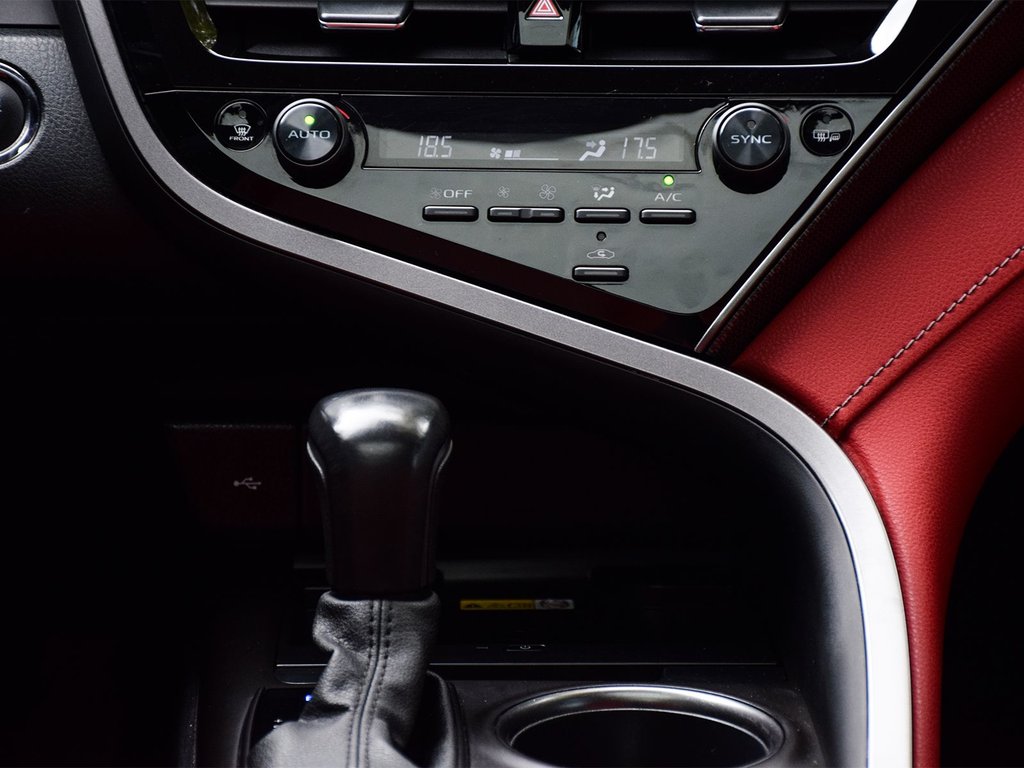 2022 Toyota Camry XSE in Mississauga, Ontario - 16 - w1024h768px