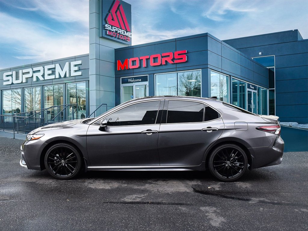 2022 Toyota Camry XSE in Mississauga, Ontario - 4 - w1024h768px