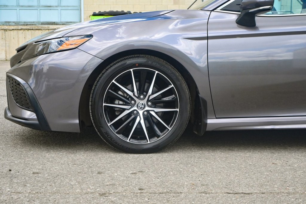 2023 Toyota Camry Hybrid SE in Mississauga, Ontario - 28 - w1024h768px