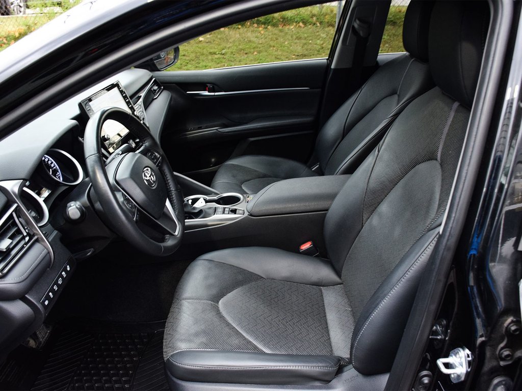 2023 Toyota Camry Hybrid XLE in Mississauga, Ontario - 7 - w1024h768px