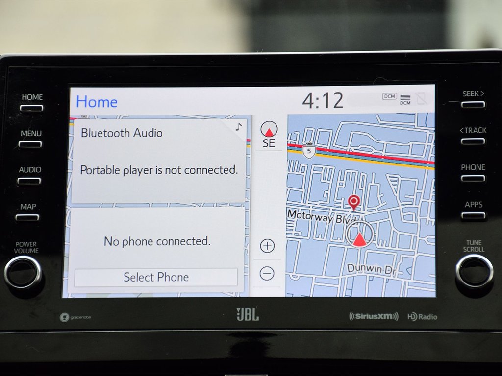 2023 Toyota Camry Hybrid XLE in Mississauga, Ontario - 15 - w1024h768px