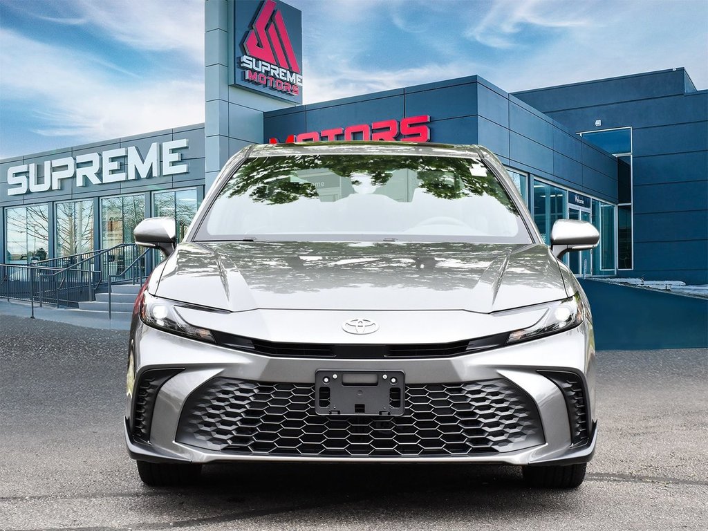 2025 Toyota Camry SE Upgrade in Mississauga, Ontario - 4 - w1024h768px