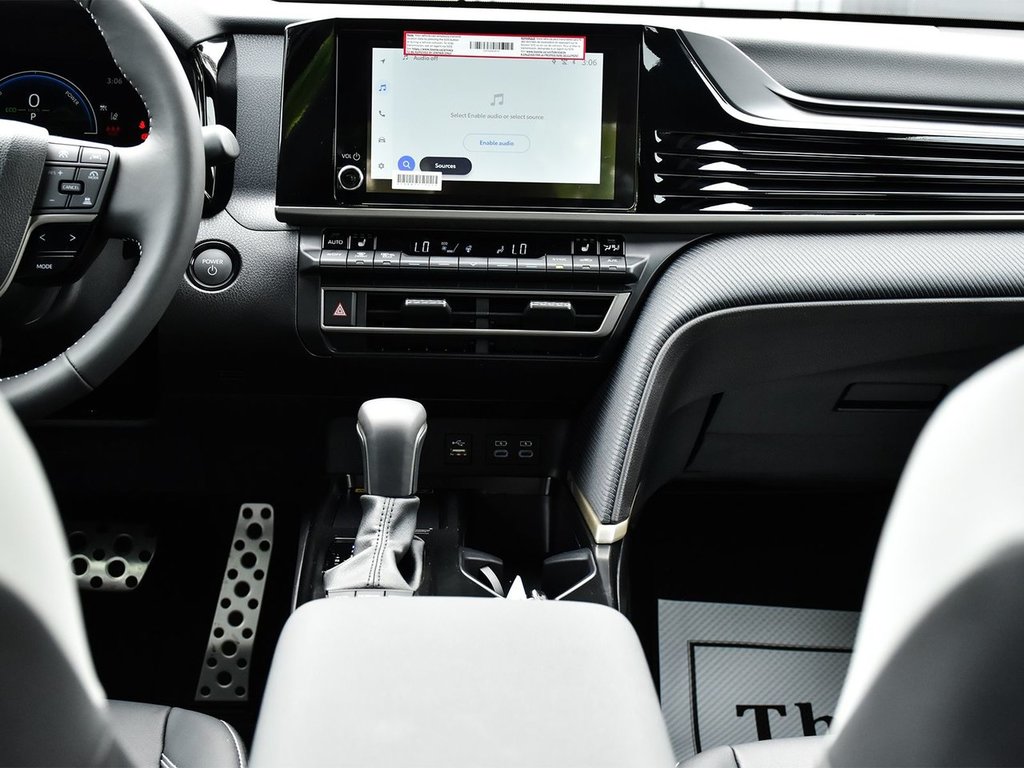 2025 Toyota Camry SE Upgrade in Mississauga, Ontario - 15 - w1024h768px