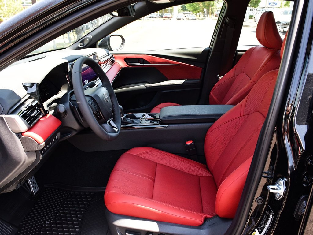 2025 Toyota Camry XSE in Mississauga, Ontario - 8 - w1024h768px