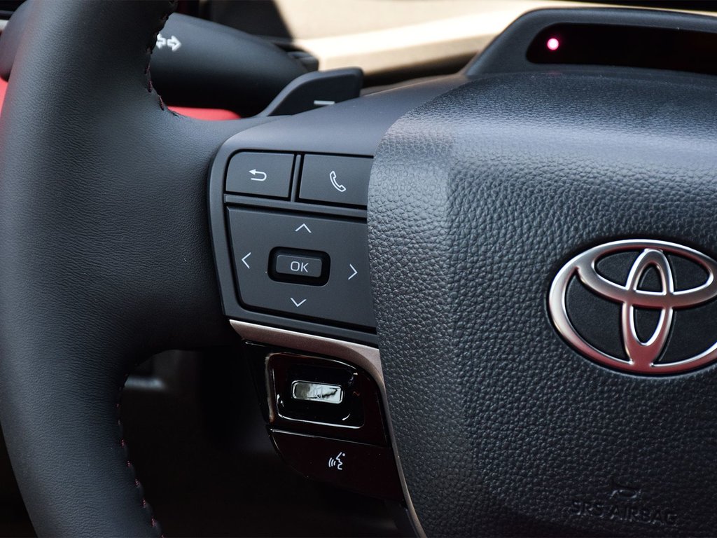 2025 Toyota Camry XSE in Mississauga, Ontario - 19 - w1024h768px