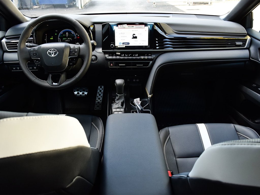 2026 Toyota Camry SE Upgrade in Mississauga, Ontario - 13 - w1024h768px