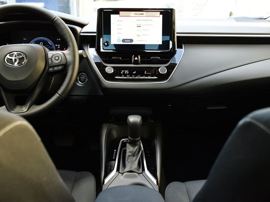 2026 Toyota COROLLA HYBRID LE AWD in Mississauga, Ontario - 13 - w1024h768px