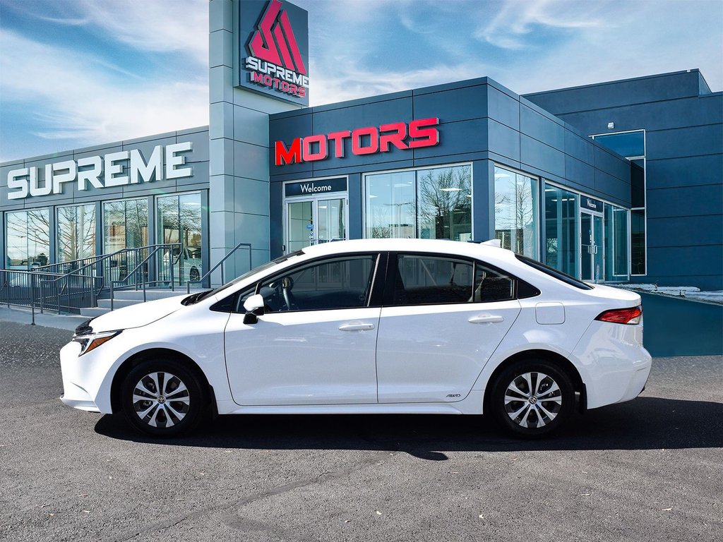 2026 Toyota COROLLA HYBRID LE AWD in Mississauga, Ontario - 4 - w1024h768px