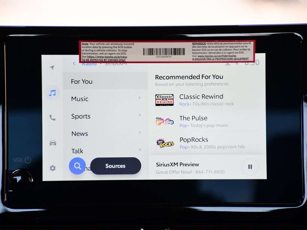 2026 Toyota COROLLA HYBRID LE AWD in Mississauga, Ontario - 15 - w1024h768px